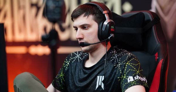 STORM: Arteezy покинул состав Shopify Rebellion